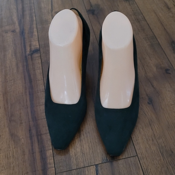 Vintage - Nine West Forest Green Heels - Picture 3 of 6